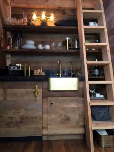 T15 Brass Apron Sink for temple